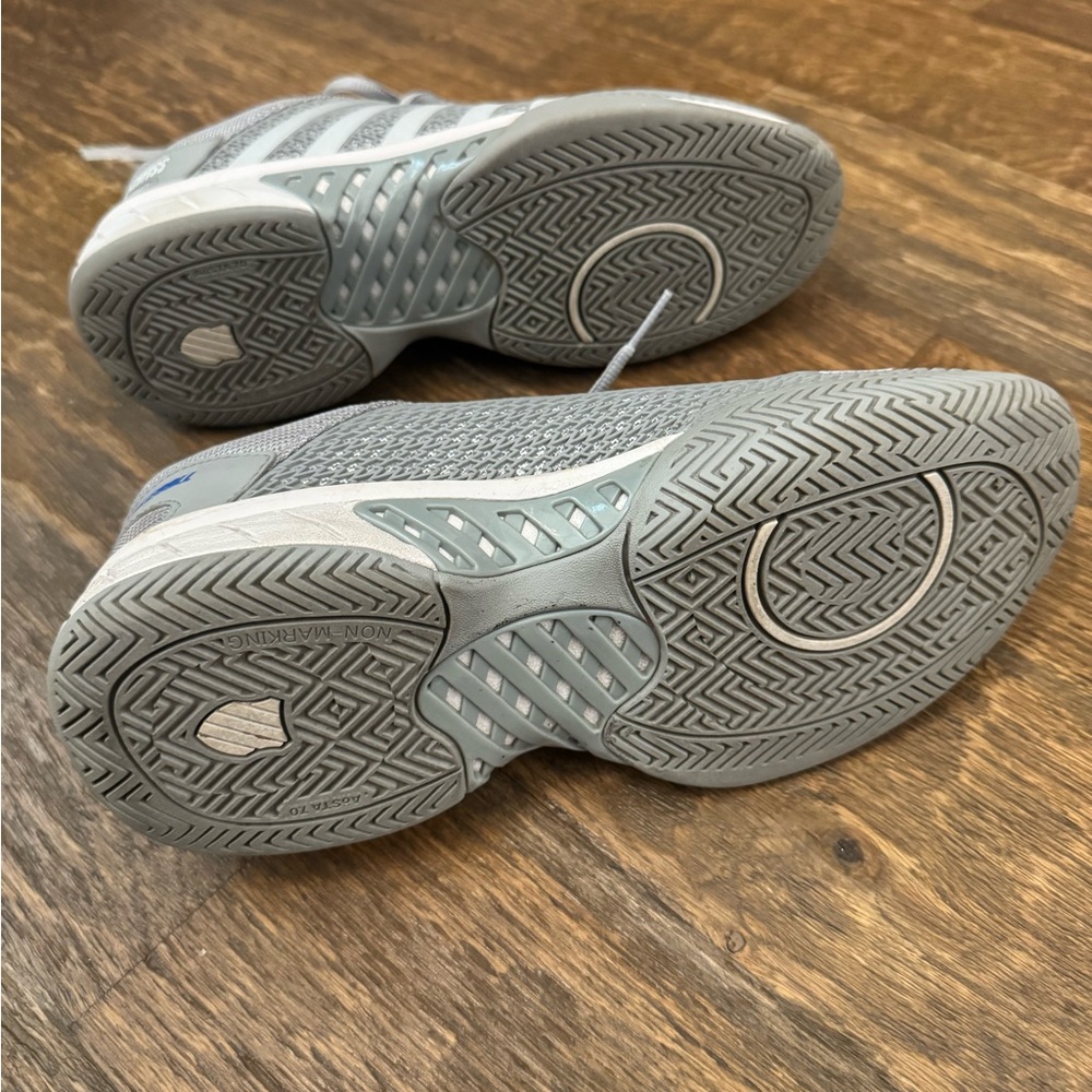 K-Swiss Light Gray Mesh Sneakers - Picture 4 of 4